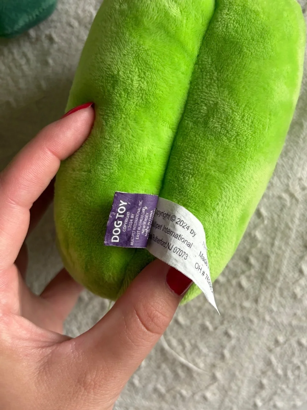 🛍️ Bundle of 5! 🐶 Dog Plush Squeaky Toys!